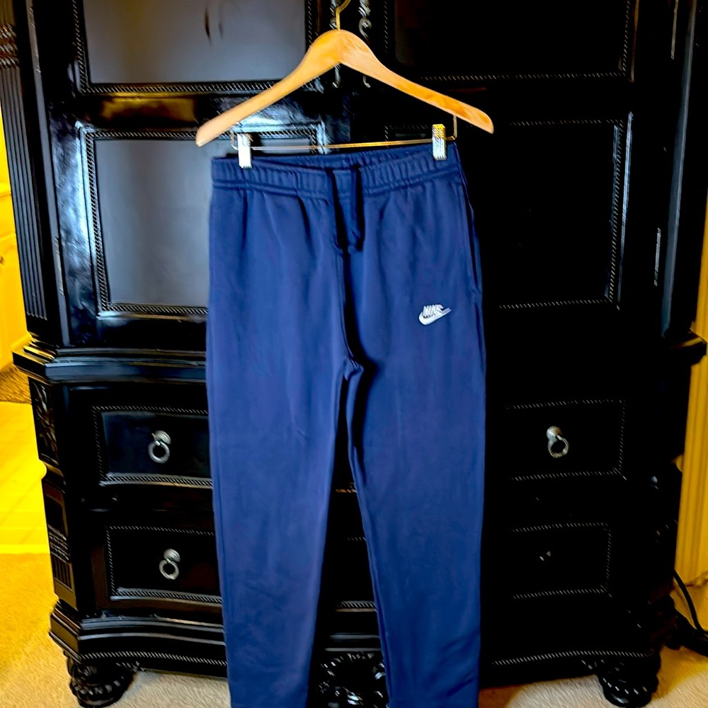 Men's size M Nike sweatpants